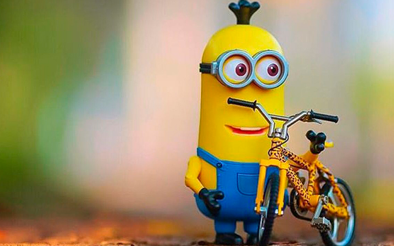 Minion en bici